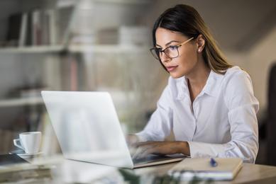 Young businesswoman_iStock-1072035598.jpg